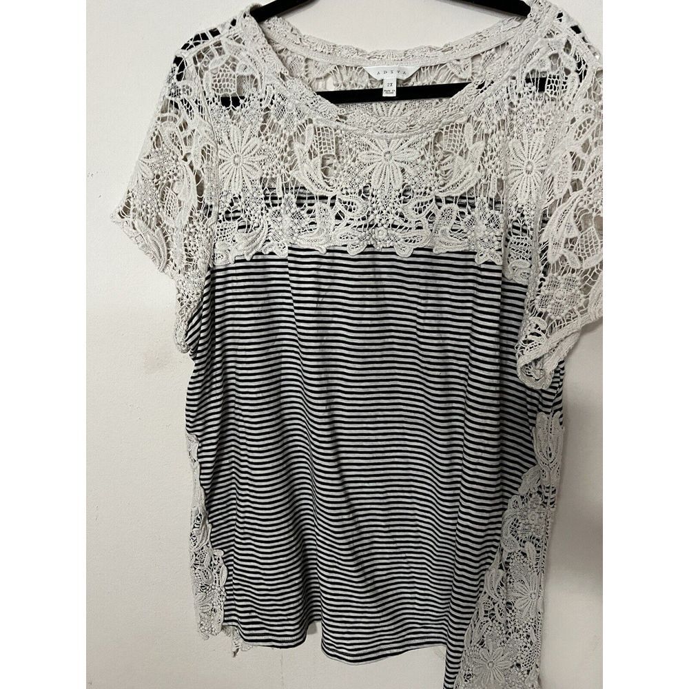 ADIVA Plus Size 2X Embroidered Lace Tunic Blouse Cream BLACK Round Neck